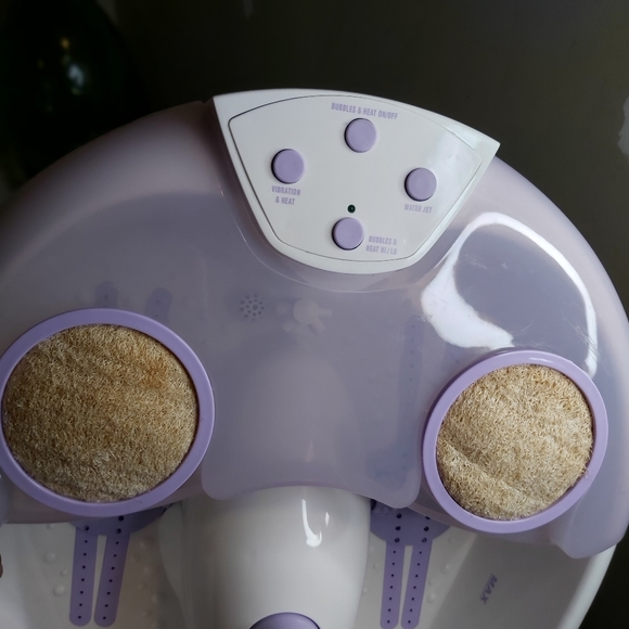 💢SOLD💢Conair foot spa - Picture 9 of 11